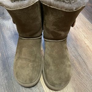 Ugg Bailey Button Boots size 7